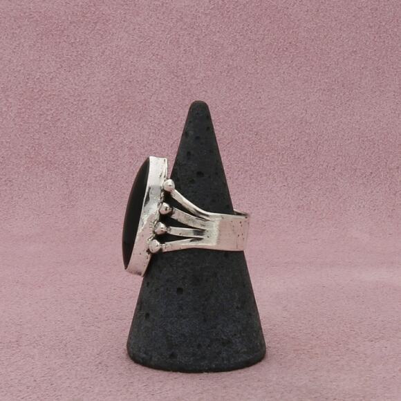 navajo sterling silver vintage beaded black onyx ring size 6 - Picture 2 of 3